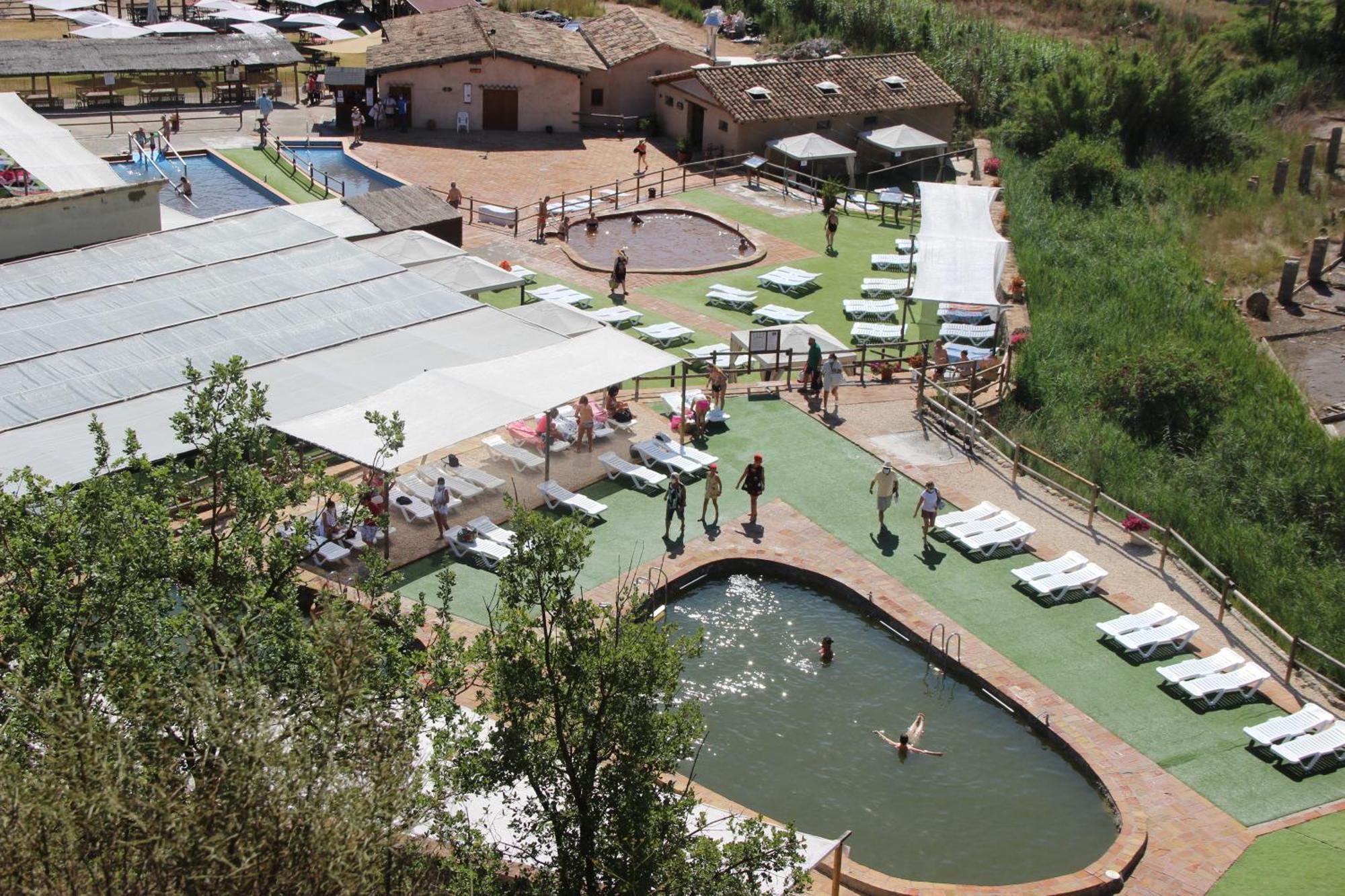 Albergue Sierra De Arbe Naval Eksteriør billede