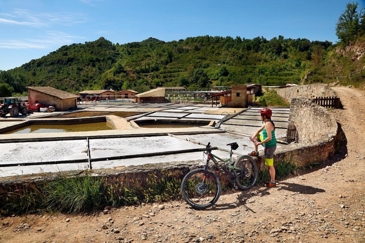Albergue Sierra De Arbe Naval Eksteriør billede